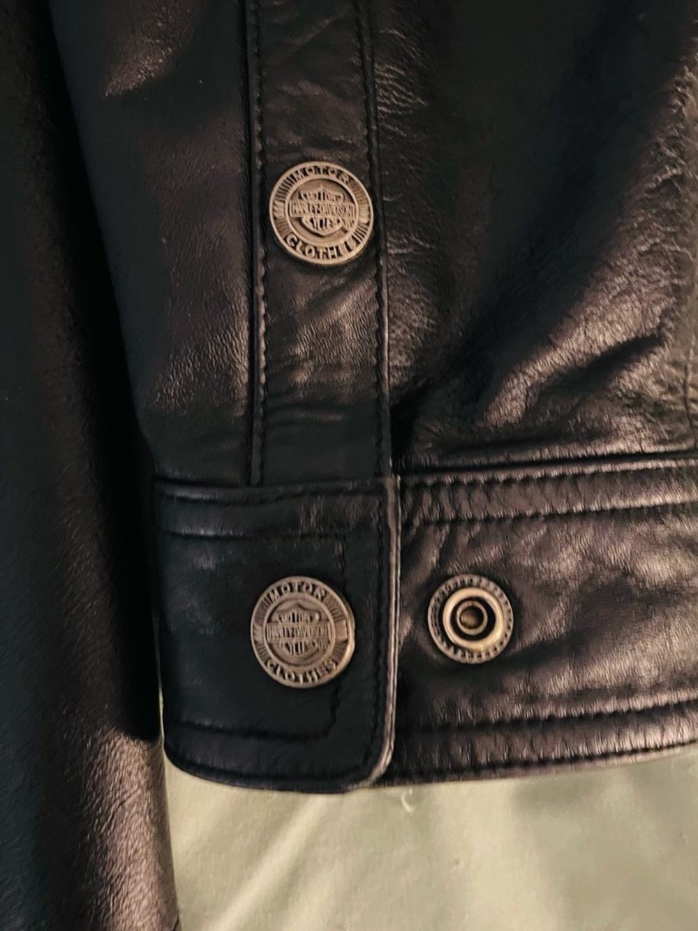HARLEY DAVIDSON 100 % Leather Button-down Front shacket - Picture 4 of 8